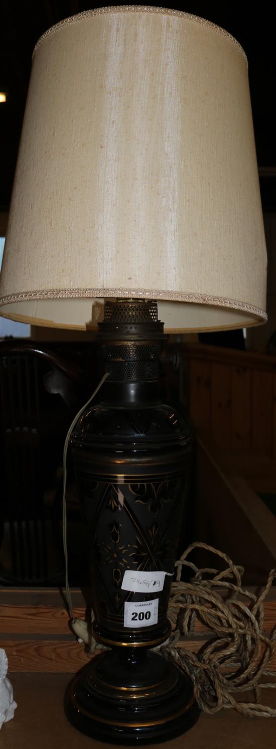 Victorian ceramic table lamp, converted to electricity